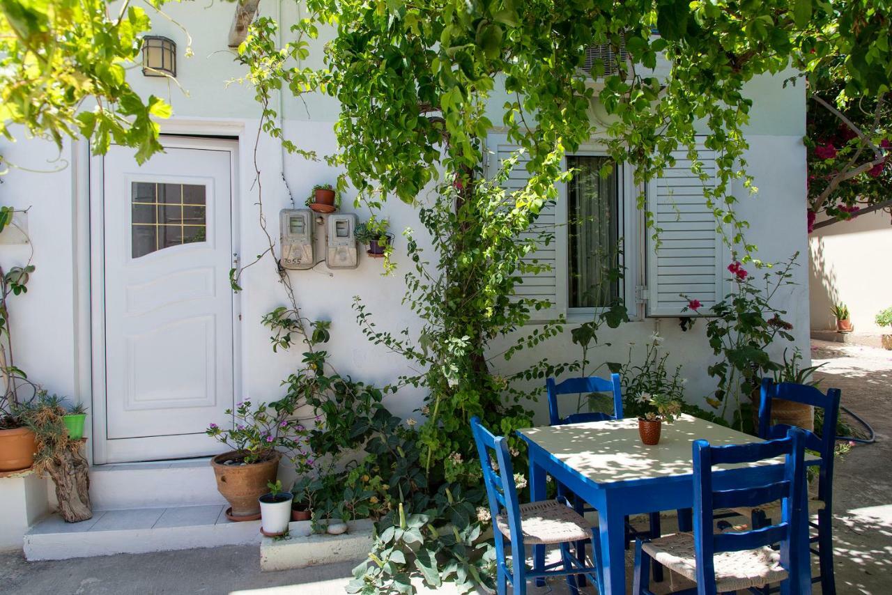 Katerina Rooms & Studios Palekastro Exterior photo